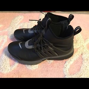 Nike Air Presto Mid Utility